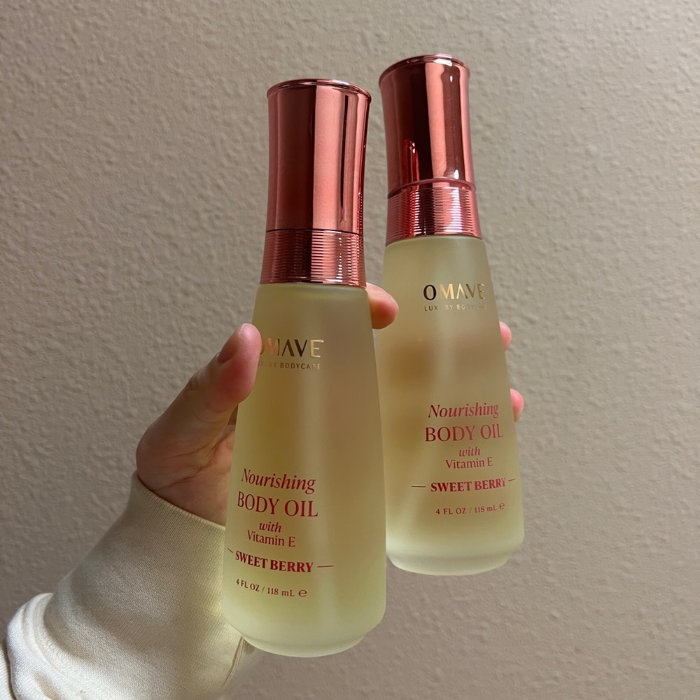 2X Omave Luxury Bodycare Nourishing Body Oil With Vitamin E - Sweet Berry 4 floz